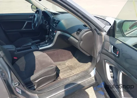 2009 Subaru Outback 2.5I z USA, uszkodzony, nr VIN 4S4BP61CX97325559